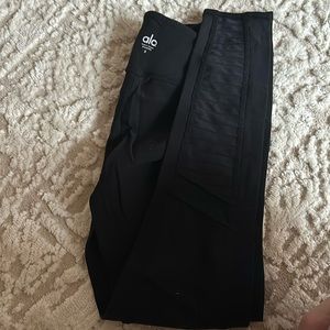 ALO Yoga Black High-Rise Leggings with Mesh Side Panel